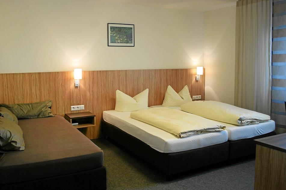 Sport Und Tagungshotel Kenzingen Exterior photo