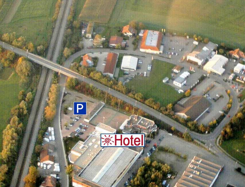 Sport Und Tagungshotel Kenzingen Exterior photo