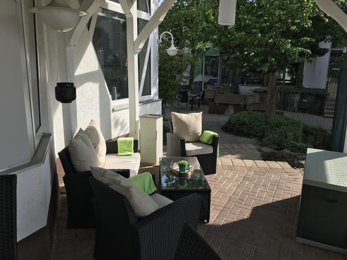 Sport Und Tagungshotel Kenzingen Exterior photo