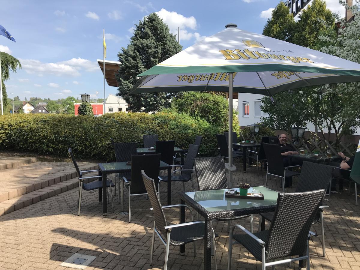 Sport Und Tagungshotel Kenzingen Exterior photo